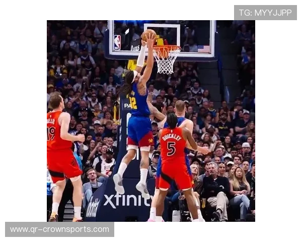 穆雷突破排挡改变进攻节奏，关键时刻得分效率明显提升